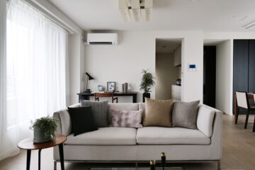 南北に光と風が抜ける希少性の高い間取り、神楽坂の高品質なマンションリノベーション