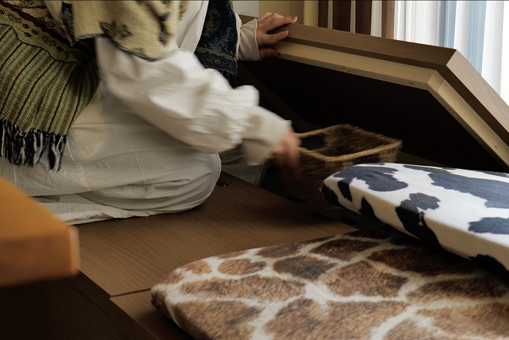 奥は収納になっている