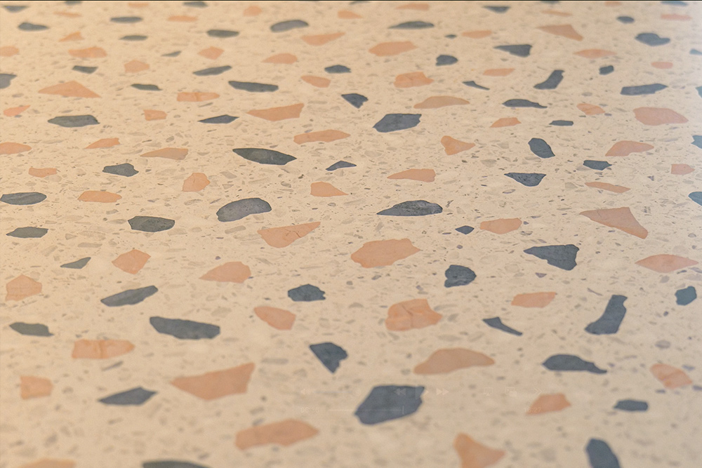 テラゾー調の天板