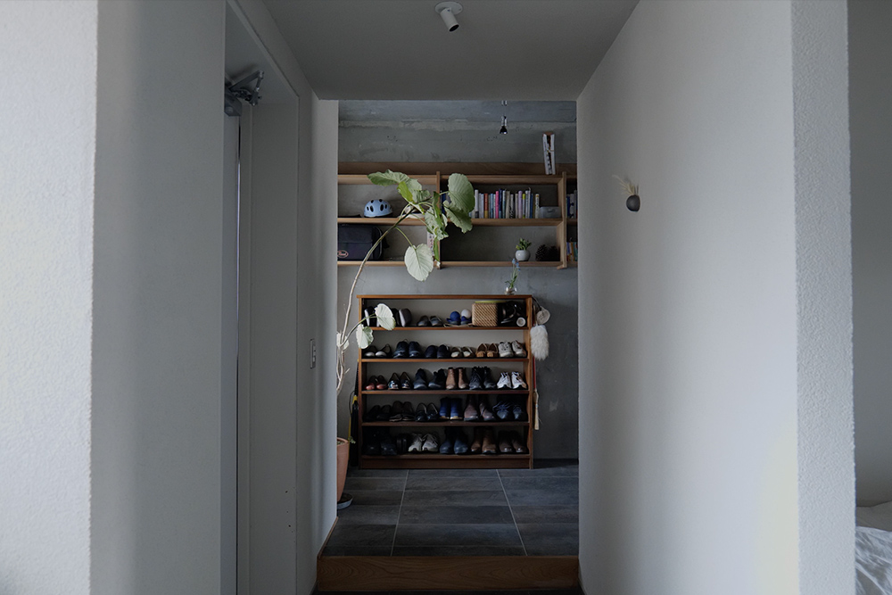 玄関に“アイストップ”を置く。家に奥行きが生まれる理由